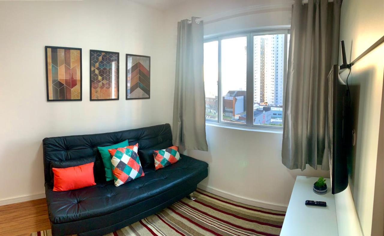 707- Encantador, Amplo E Decorado, Quarto, Sala, Cozinha, Mobiliario Moderno, Cozinha Completa Com Utensilios , Excelente Vista Da E Localizacao Privelegiada No Bairro Bigorrilho Apartamento *